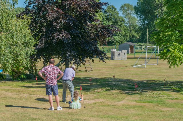 Lower Wood Farm - Golf